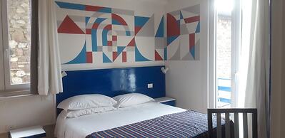 Meublè Adriana Vegan