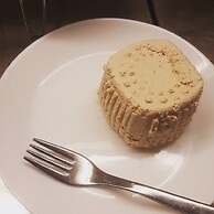 Meublè Adriana Vegan