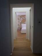 Stella CasaBono (B&B)