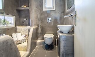 Faros Villa small hotel & restaurant