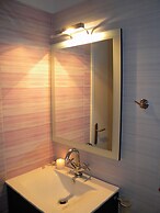 Faros Villa small hotel & restaurant