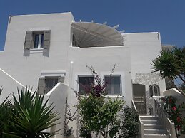 Faros Villa small hotel & restaurant