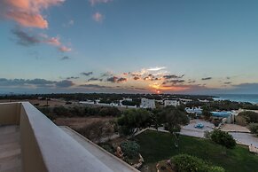 Faros Villa small hotel & restaurant