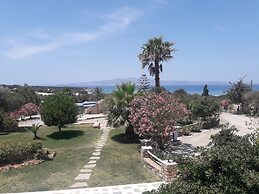 Faros Villa small hotel & restaurant