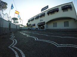 Runa Hotel