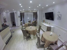 Runa Hotel