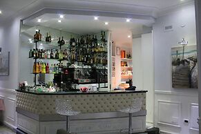 Runa Hotel