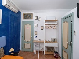 Al Giardino dell'Alloro - Locazioni Turistiche