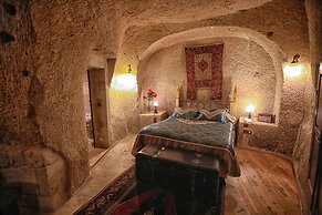 Traveller's Cave Hotel