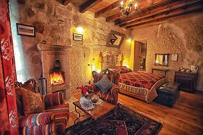 Traveller's Cave Hotel