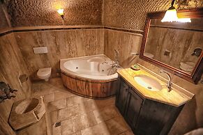 Traveller's Cave Hotel