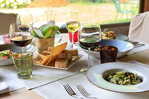 Brianteo Hotel And Restaurant