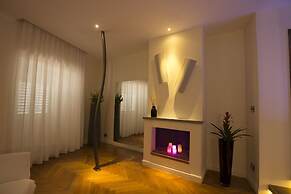 SUITE SISTINA FOR BRAVE LOVERS