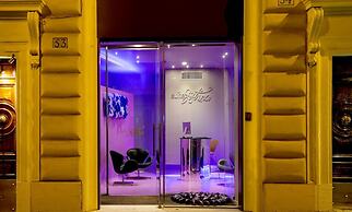 SUITE SISTINA FOR BRAVE LOVERS