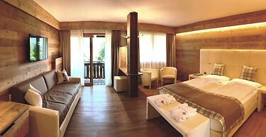 Parkhotel Ladinia