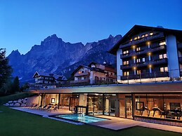Parkhotel Ladinia