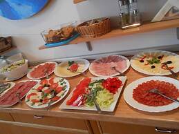 Bed & Breakfast Vila Kristina