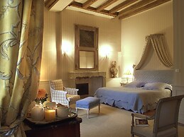 Le Château de Reignac