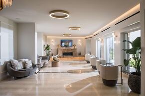 Hotel Matheo Villas & Suites