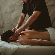 Hotel Matheo Villas & Suites