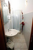 B&B Luana Inn Airport