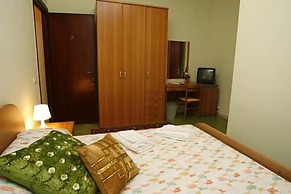 B&B Luana Inn Airport