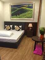 Hanoi Street Hotel