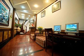 Hanoi Street Hotel