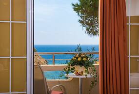 Blue Bay Resort Hotel