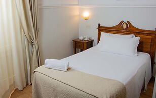 La Collegiata Guest House