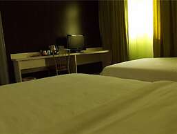 V8 Hotel Xi Lang Branch