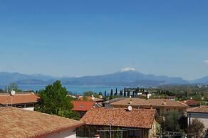 Hotel Clarin 14 by Dori