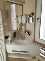 Hotel Clarin 14 by Dori