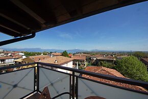 Hotel Clarin 14 by Dori