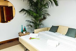 Luxurious Arena residence 80 meters from the Arena