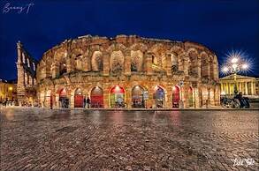 Luxurious Arena residence 80 meters from the Arena