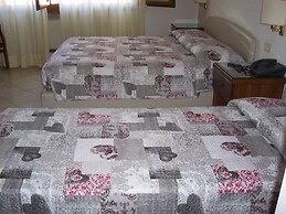 Hotel Caldin's