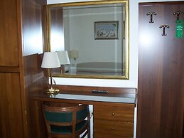 Hotel Caldin's