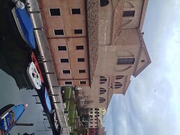 Hotel Caldin's