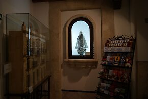 Casa Palacio de Los Leones