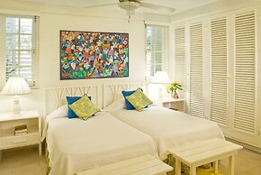 Seagrapes 5br by Jamaican Treasures