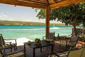 Seagrapes 5br by Jamaican Treasures