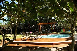 Seagrapes 5br by Jamaican Treasures