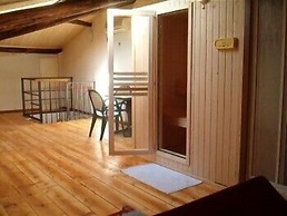 Lastra Bed & Car