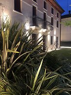 Villa Giotto Luxury Suite & Apartments