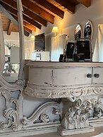 Villa Giotto Luxury Suite & Apartments