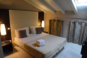 Villa Giotto Luxury Suite & Apartments