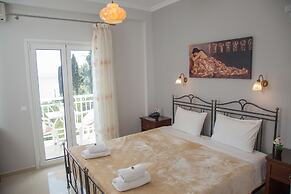 Brentanos Apartments ~ A ~ View of Paradise