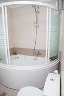 Brentanos Apartments ~ A ~ View of Paradise