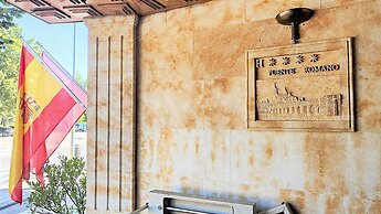 Hotel Ele Puente Romano